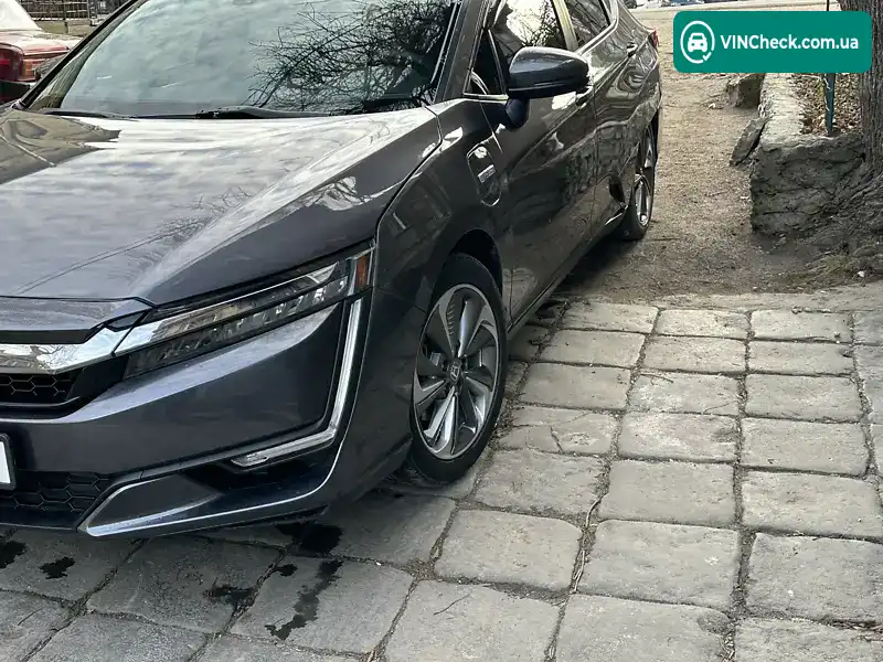 Honda Clarity 2018, фото з оголошення 2 з 20, VIN JHMZC5F39KC000155