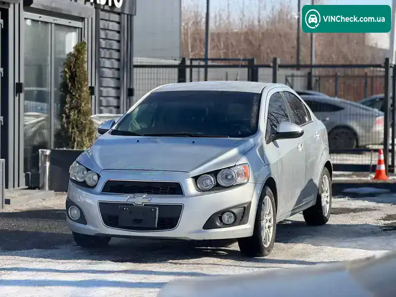 Chevrolet Sonic 2014, фото з оголошення 2 з 21, VIN 1G1JC5SG1E4222171