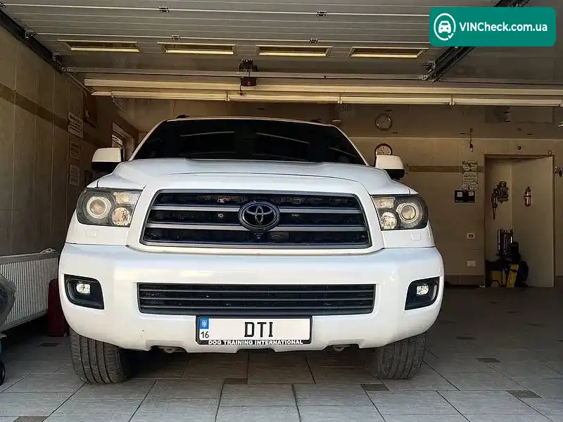 Toyota Sequoia 2008, фото з оголошення 1 з 10, VIN 5TDBY67A58S006226