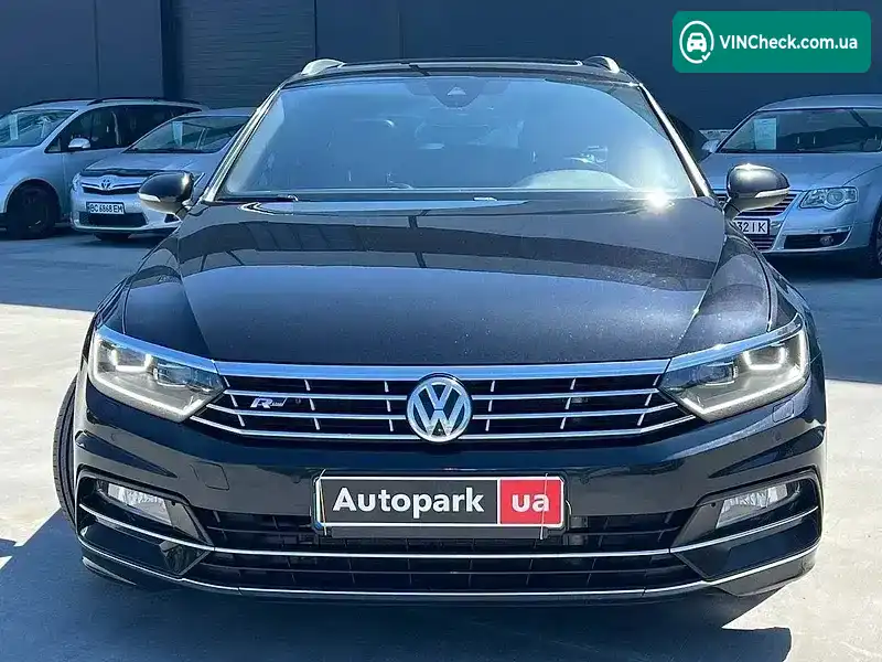 Volkswagen Passat 2019, фото з оголошення 2 з 20, VIN WVWZZZ3CZKE070107