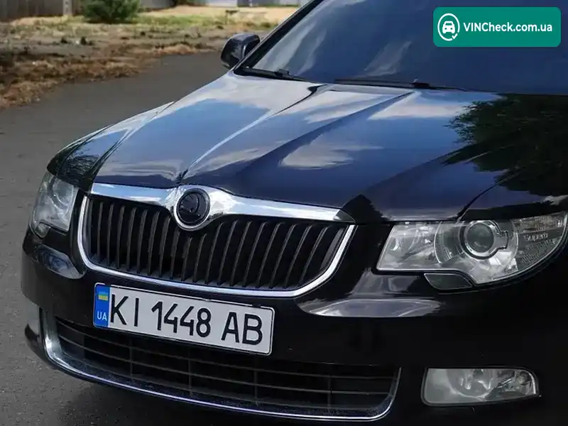 Skoda Superb 2010, фото з оголошення 1 з 21, VIN TMBAB73T0B9015156