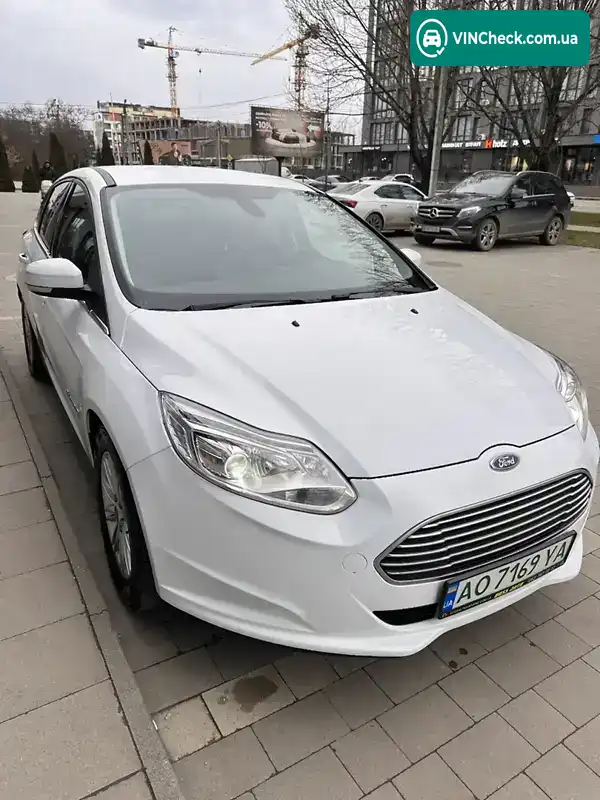 Ford Focus 2018, фото з оголошення 1 з 21, VIN WF05XXGCCEJL32646