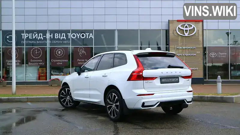 Volvo XC60 2022, фото з оголошення 2 з 21, VIN YV1UZK5VXP1293878