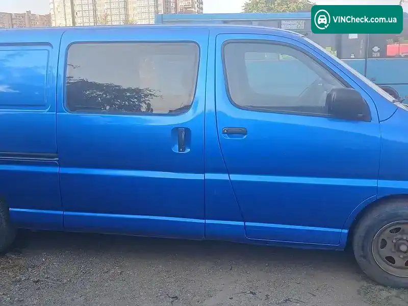 Toyota Hiace 2007, фото з оголошення 2 з 7, VIN JT121JK2200035640