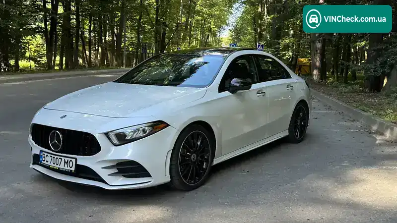 Mercedes-Benz A-Class 2019, фото з оголошення 1 з 21, VIN WDD3G4EB3KW022848