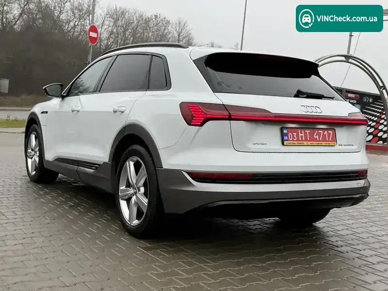 Audi e-tron 2021, фото з оголошення 2 з 20, VIN WAUZZZGE7LB039922