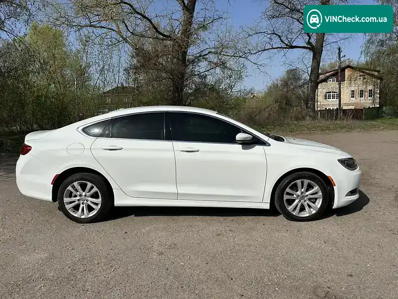 Chrysler 200 2014, фото з оголошення 2 з 17, VIN 1C3CCCAB2FN527088