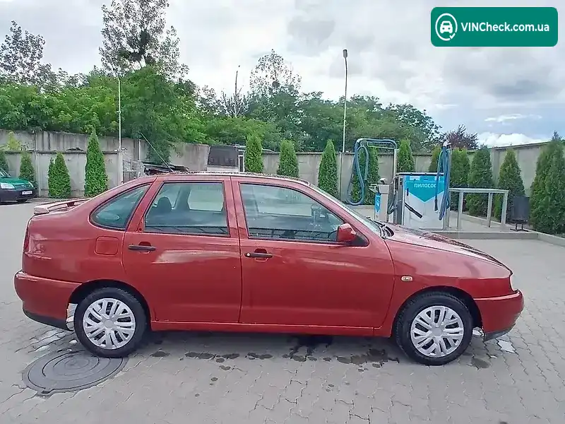 SEAT Cordoba 1996, фото з оголошення 2 з 8, VIN VSSZZZ6KZTR223234