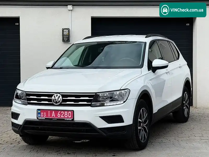 Volkswagen Tiguan 2021, фото з оголошення 1 з 20, VIN 3VV0B7AX0MM155974