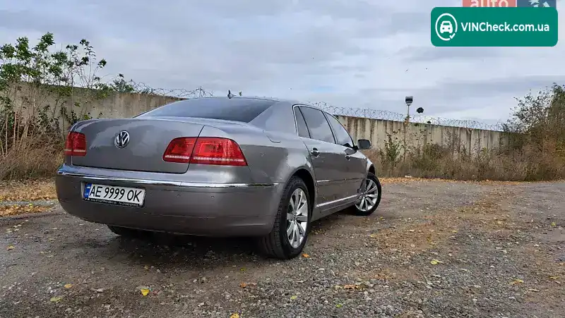 Volkswagen Phaeton 2011, фото з оголошення 2 з 10, VIN WVWZZZ3DZC8004767