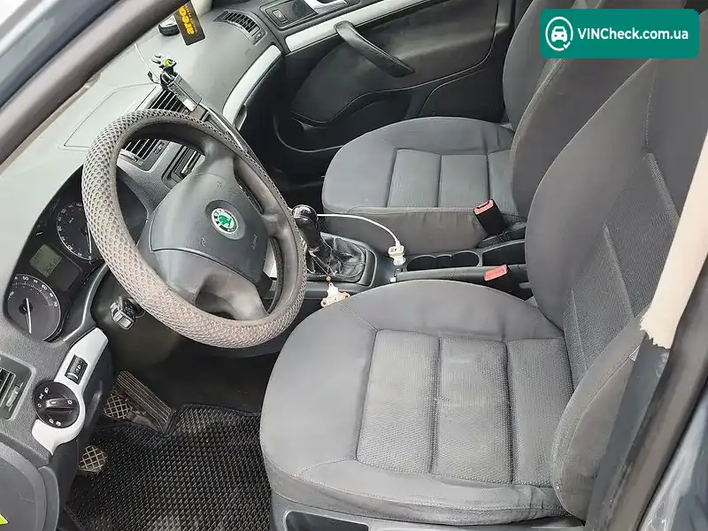 Skoda Octavia 2005, фото з оголошення 1 з 17, VIN TMBHA61ZX62183081