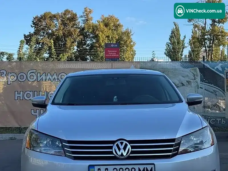 Volkswagen Passat 2014, фото з оголошення 2 з 20, VIN 1VWBT7A32FC051893