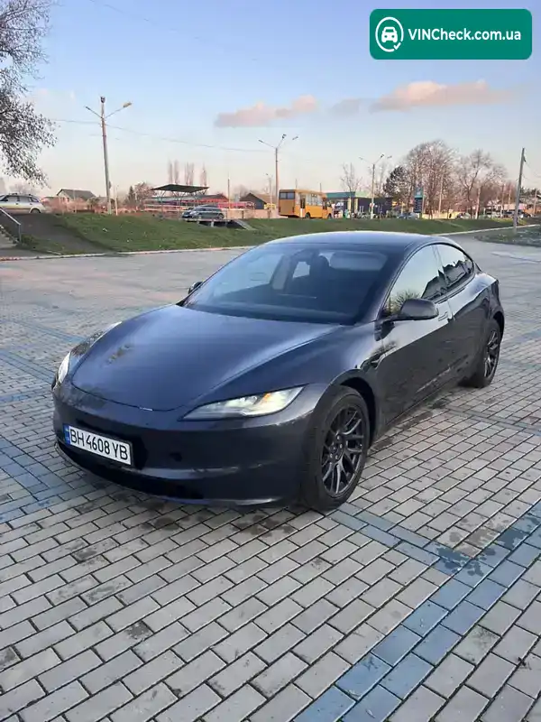 Tesla Model 3 2024, фото з оголошення 1 з 16, VIN 5YJ3E1EB6RF830852