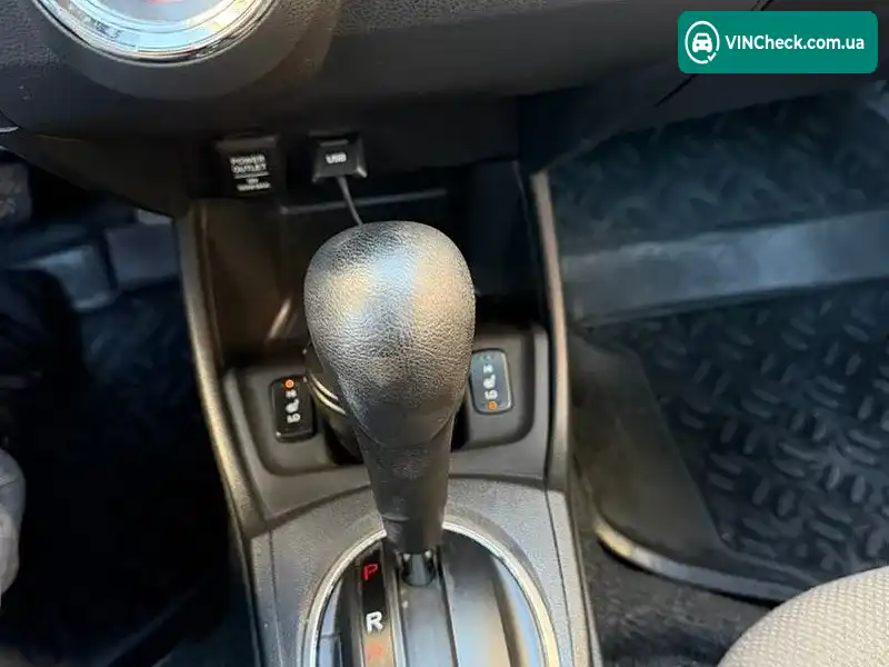 Honda Jazz 2011, фото з оголошення 2 з 20, VIN LUCGG3860C3202070