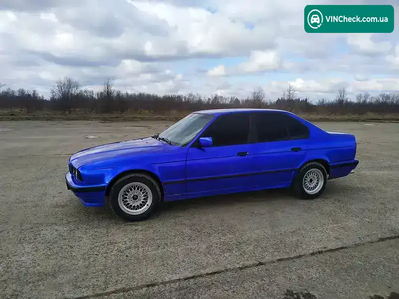 BMW 5 Series 1992, фото з оголошення 1 з 13, VIN WBAHE11040GE14365