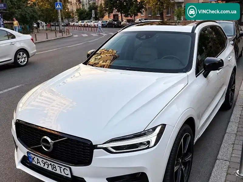 Volvo XC60 2020, фото з оголошення 2 з 16, VIN YV4102RM3M1744162