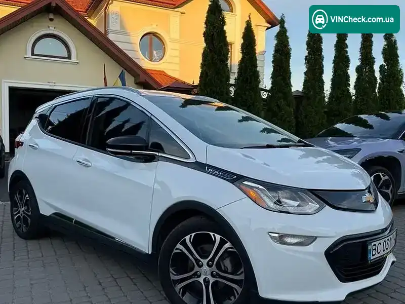 Chevrolet Bolt EV 2017, фото з оголошення 2 з 20, VIN 1G1FX6S06H4140766