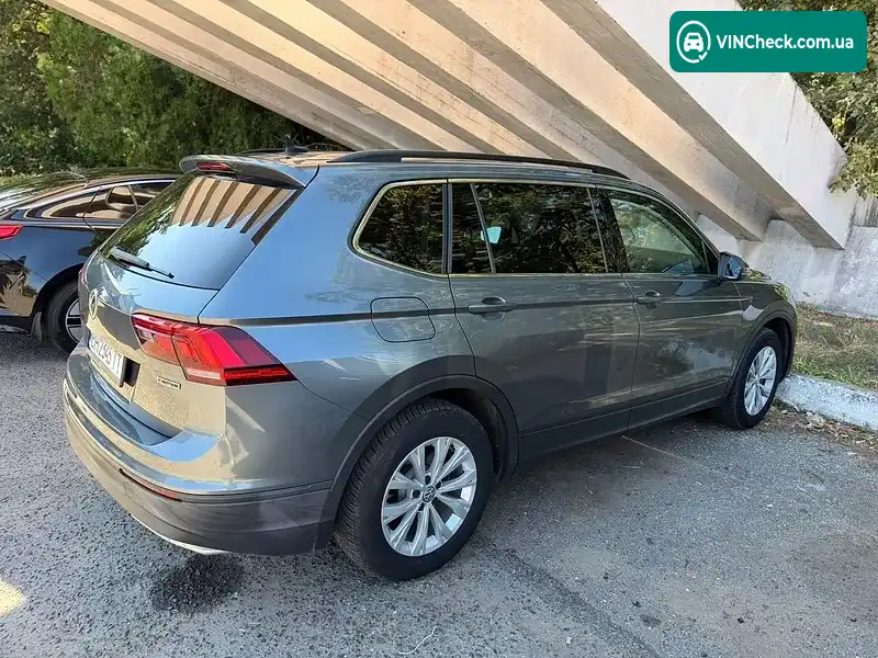 Volkswagen Tiguan 2019, фото з оголошення 1 з 20, VIN 3VV2B7AX9KM031014