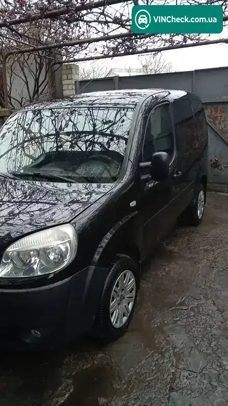 Fiat Doblo 2008, фото з оголошення 2 з 13, VIN ZFA22300005665226