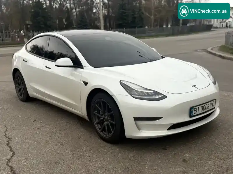 Tesla Model 3 2019, фото з оголошення 2 з 12, VIN 5YJ3E1EB5KF418329
