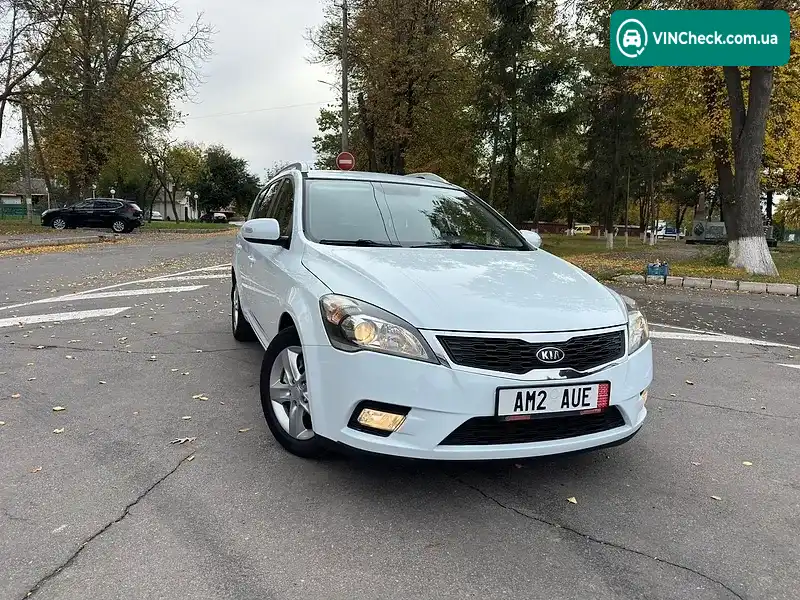 Kia Ceed 2012, фото з оголошення 1 з 20, VIN U5YHC812ACL254699