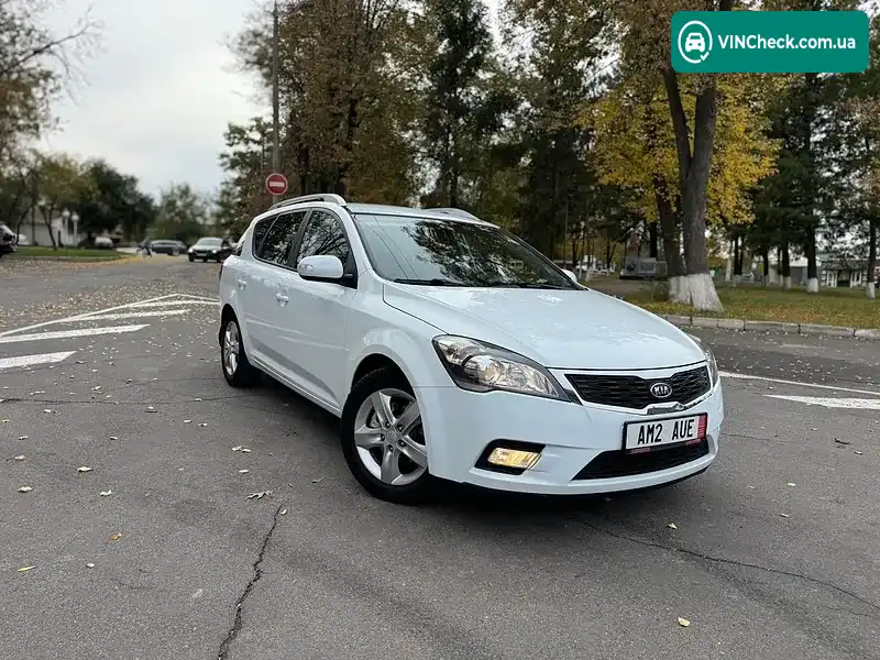 Kia Ceed 2012, фото з оголошення 2 з 20, VIN U5YHC812ACL254699