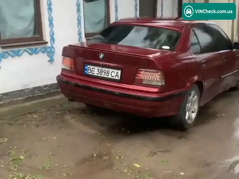 BMW 3 Series 1995, фото з оголошення 2 з 2, VIN WBACA91030KA13102