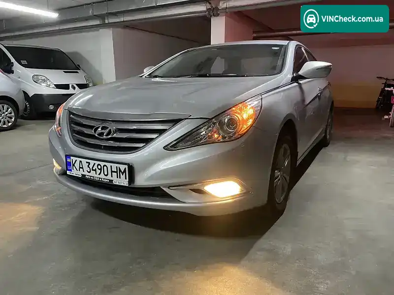 Mazda 323 1996, фото з оголошення 2 з 15, VIN JMZBA125200357127