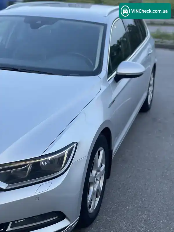 Volkswagen Passat 2015, фото з оголошення 1 з 20, VIN WVWZZZ3CZGE015195