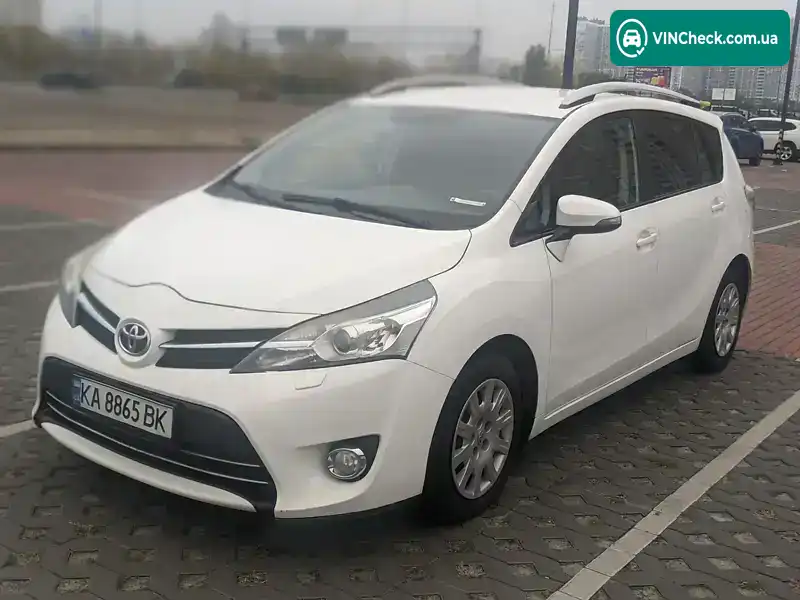 Toyota Verso 2015, фото з оголошення 1 з 17, VIN NMTDM26R50R034874