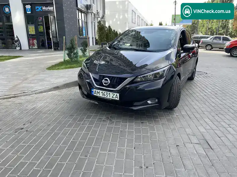 Nissan Leaf 2018, фото з оголошення 1 з 17, VIN SJNFAAZE1U0013061