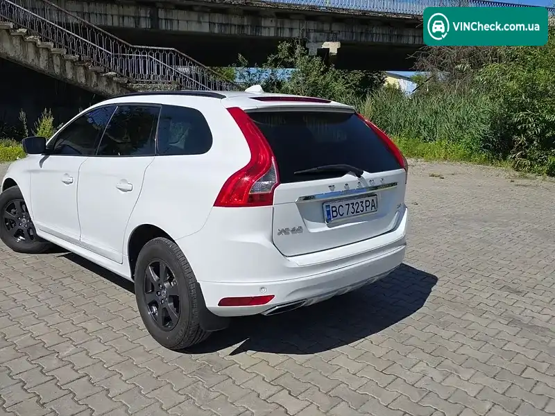 Volvo XC60 2013, фото з оголошення 2 з 18, VIN YV1DZ8756E2544949