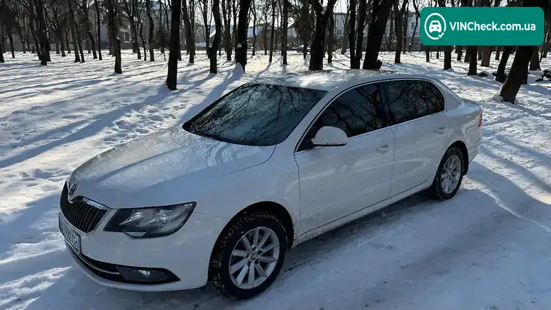 Skoda Superb 2014, фото з оголошення 2 з 9, VIN TMBAB43T1EB301075
