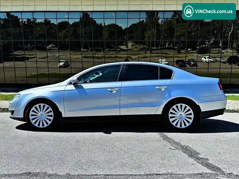 Volkswagen Passat 2005, фото з оголошення 2 з 20, VIN WVWZZZ3CZ6P010864