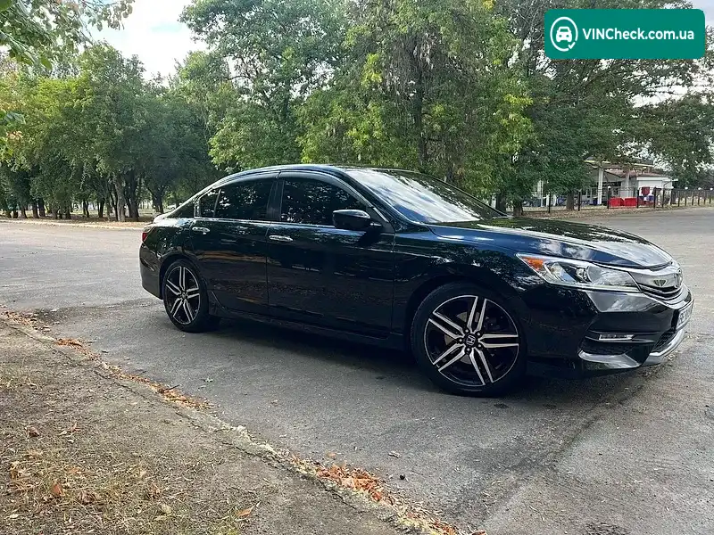Honda Accord 2017, фото з оголошення 2 з 20, VIN 1HGCR2F52HA234102