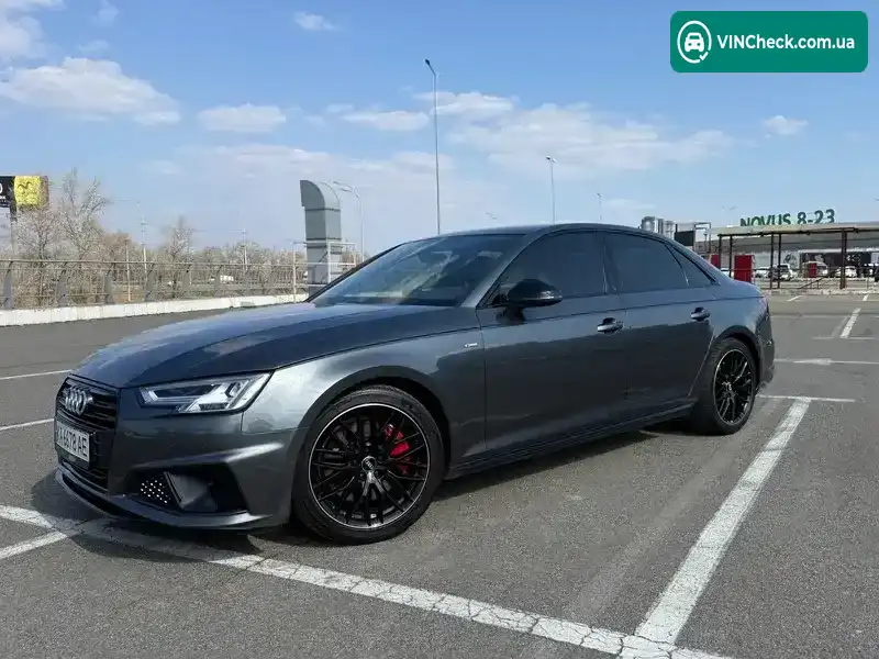 Audi A4 2018, фото з оголошення 1 з 21, VIN WAUENAF49KN005191