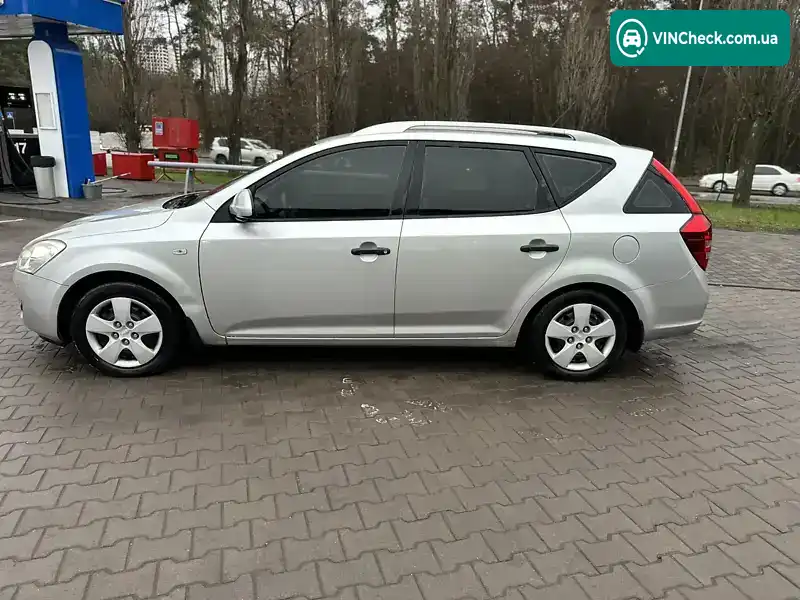 Kia Ceed 2008, фото з оголошення 2 з 21, VIN Y6LFF52229L008119