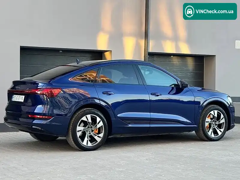 Audi e-tron Sportback 2021, фото з оголошення 2 з 20, VIN WAUZZZGE1MB023863