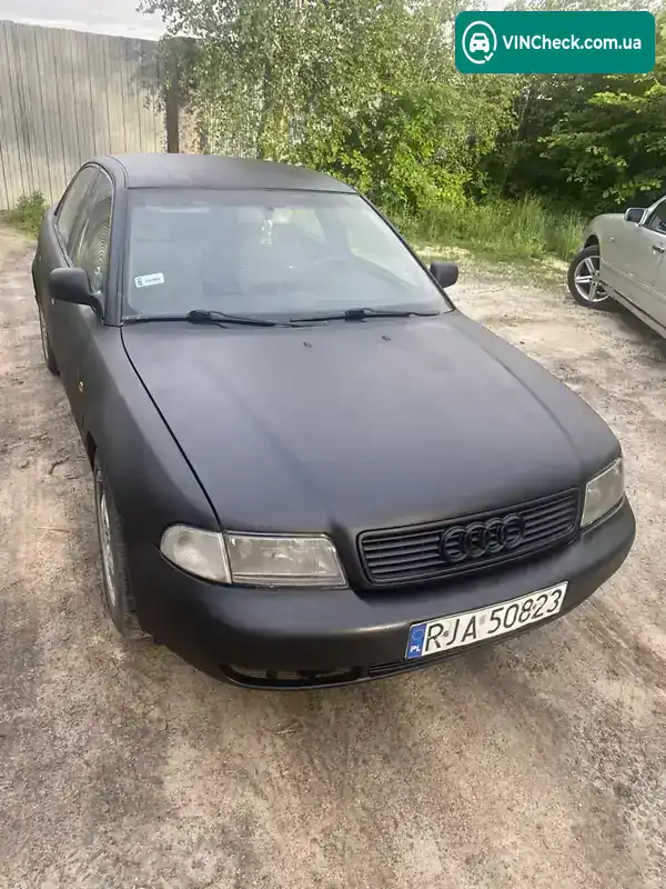 Audi A4 1998, фото з оголошення 2 з 7, VIN WAUZZZ8DZXA044443