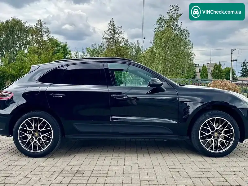 Porsche Macan 2018, фото з оголошення 2 з 20, VIN WP1AA2A52JLB19478