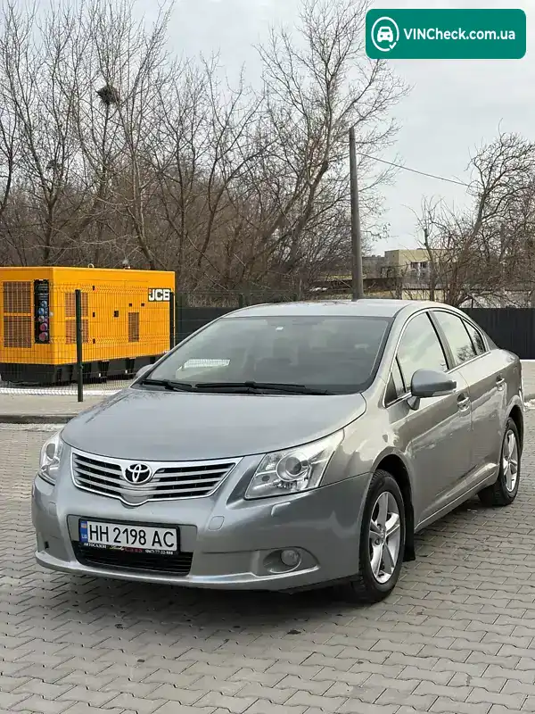 Toyota Avensis 2010, фото з оголошення 2 з 14, VIN SB1BD76L40E036109