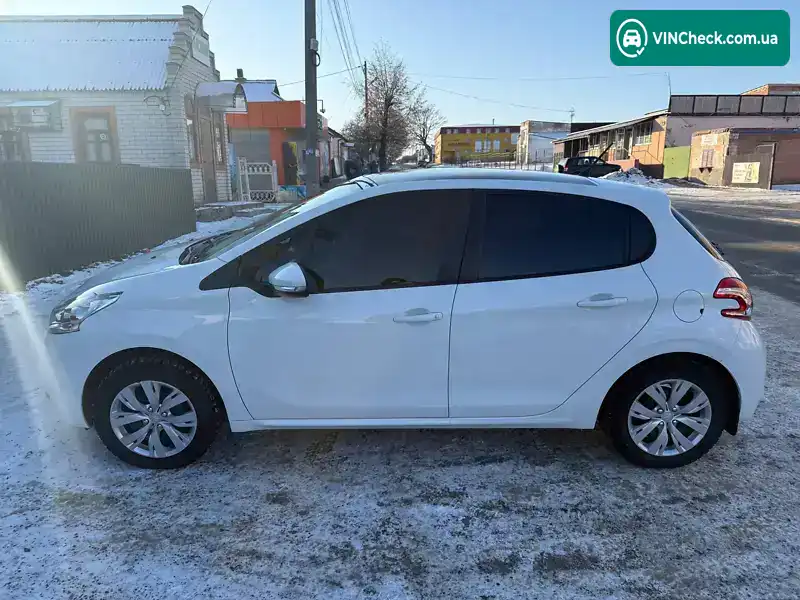 Peugeot 208 2014, фото з оголошення 2 з 11, VIN VF3CCHMZ0DT183381
