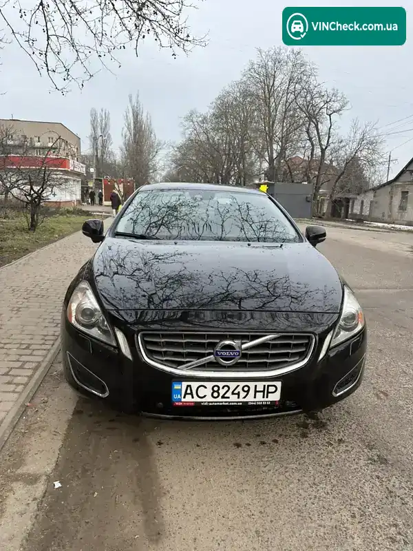 Volvo S60 2012, фото з оголошення 2 з 20, VIN YV1612FHXD2205376
