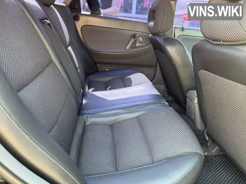 Mazda 626 1993, фото з оголошення 2 з 17, VIN JMZGE14A201227448