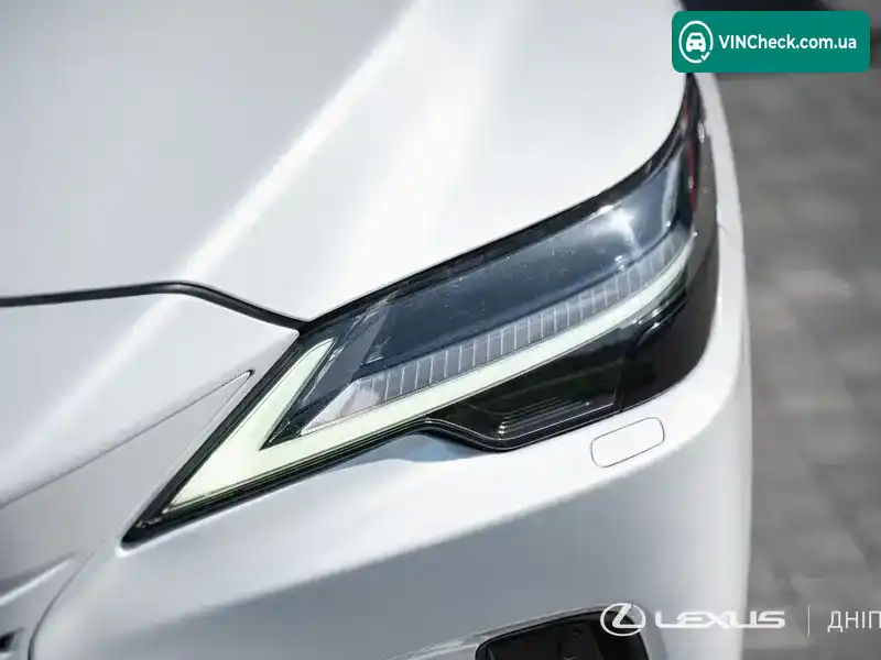 Lexus RX 2023, фото з оголошення 2 з 21, VIN JTJCHBJA602003477
