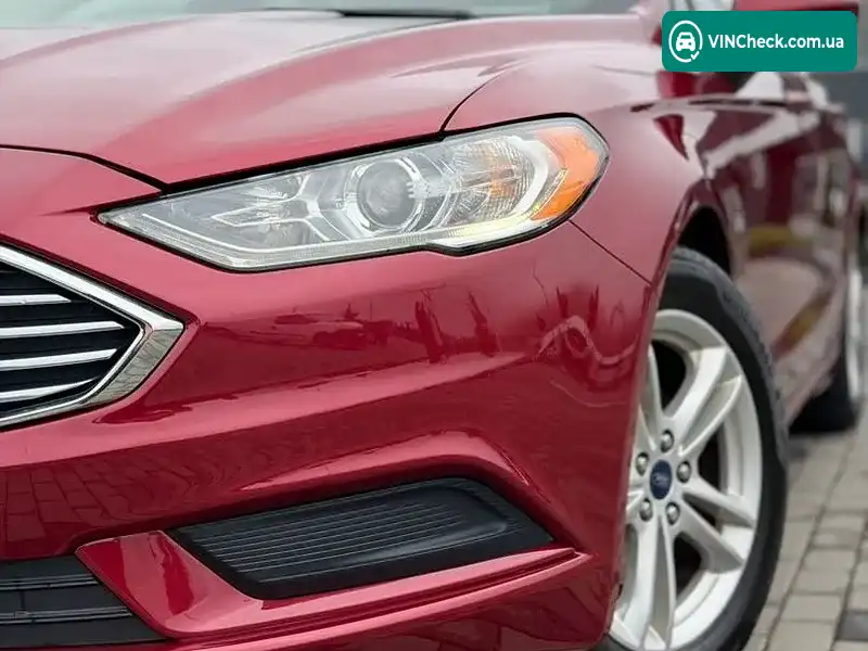 Ford Fusion 2018, фото з оголошення 2 з 14, VIN 3FA6P0HD6JR183523