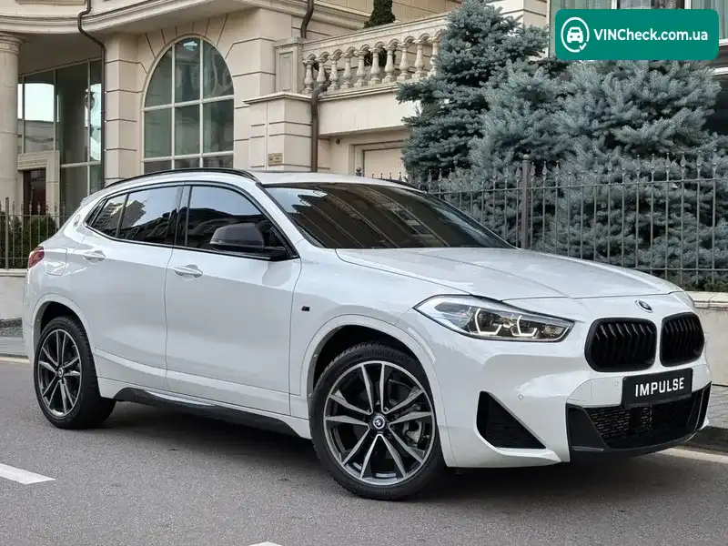 BMW X2 2022, фото з оголошення 2 з 19, VIN WBXYH9C06P5V28427