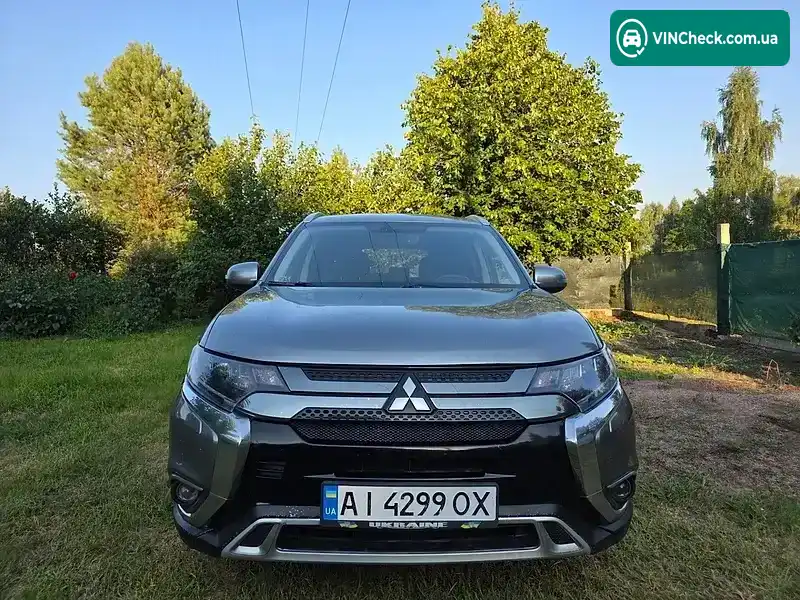Mitsubishi Outlander 2019, фото з оголошення 1 з 14, VIN JA4AZ3A37KZ040914