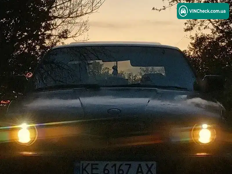 BMW 5 Series 1989, фото з оголошення 2 з 2, VIN WBAHC11070BC62682