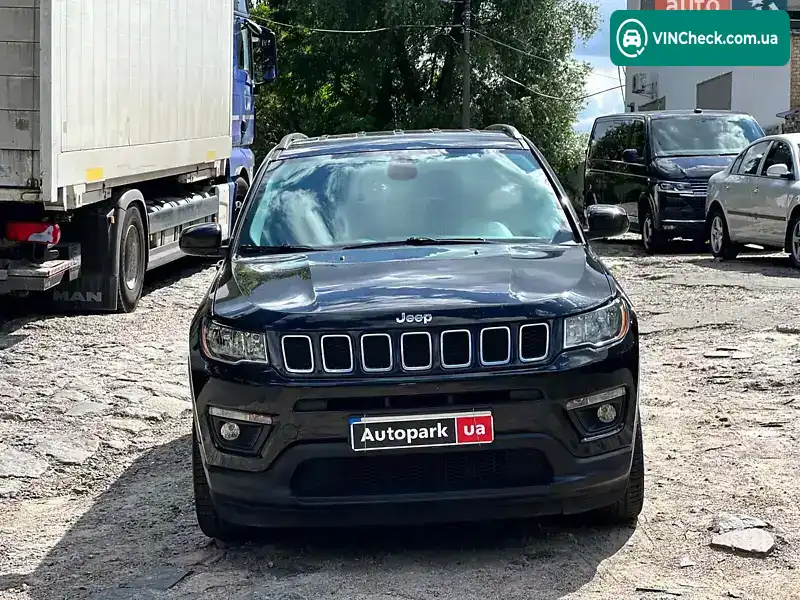 Jeep Compass 2018, фото з оголошення 2 з 20, VIN 3C4NJCBB9KT615543